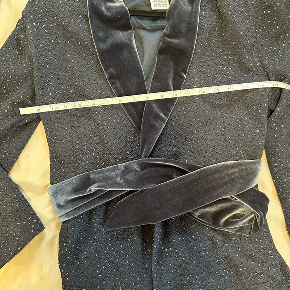 Robe blazer… little jewels… elegant! Grey color - Picture 4 of 8